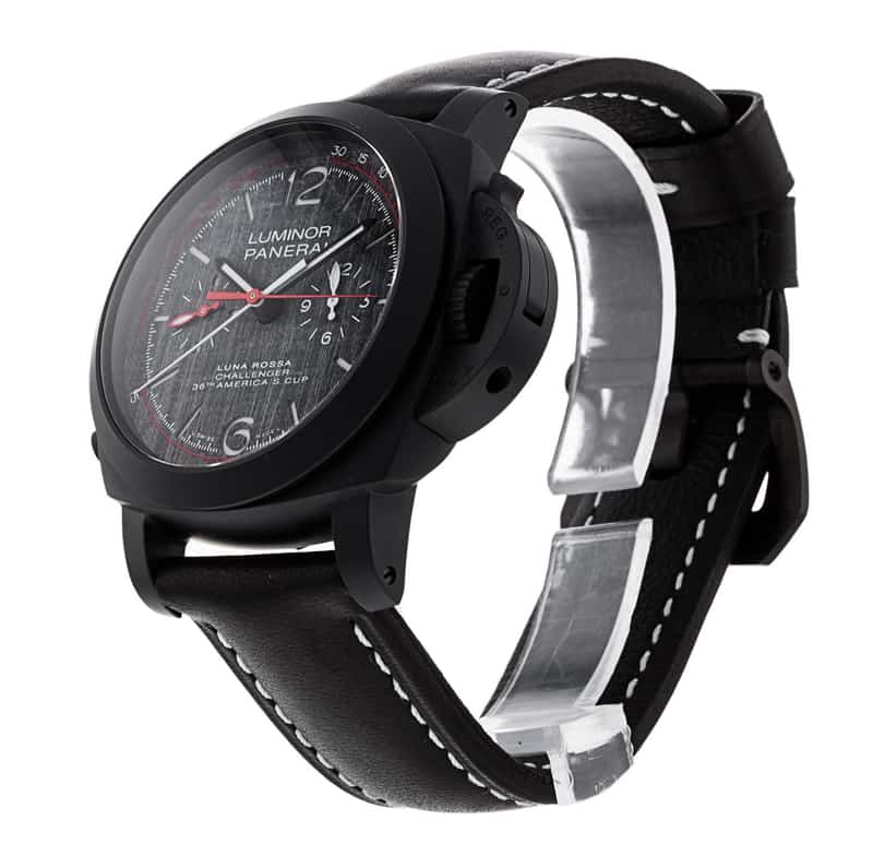 Panerai Luminor Luna Rossa PAM01037
